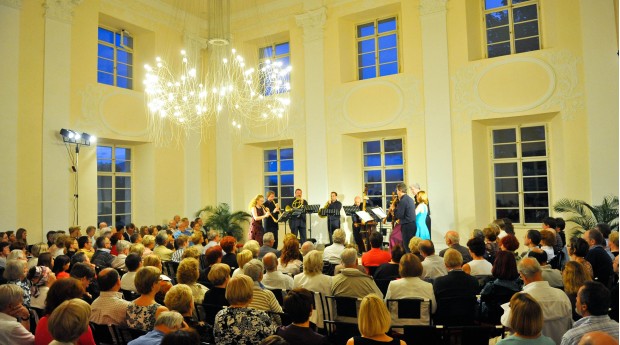 Konzert im Rahmen des Festivals Radovljica im Barocksaal