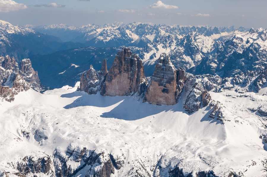 Tri Cine, simbol Dolomitov, včasih se da še dlje.