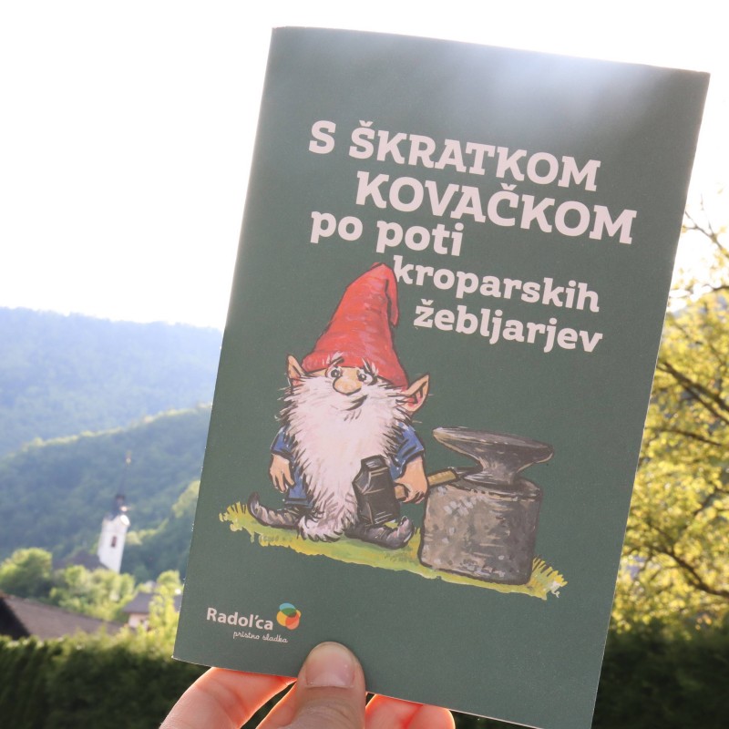 Knjižica nalog: S škratkom Kovačkom po poti kroparskih žebljarjev