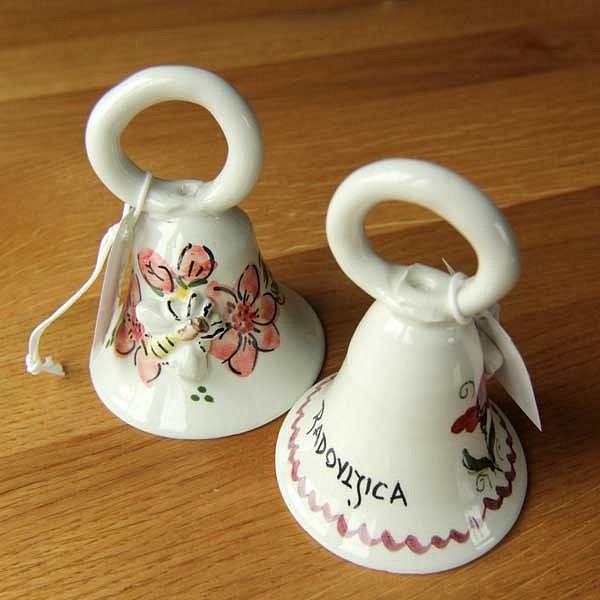 Zvonček čebela