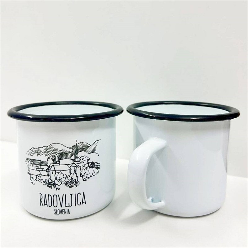 Skodelica z motivom Radovljice