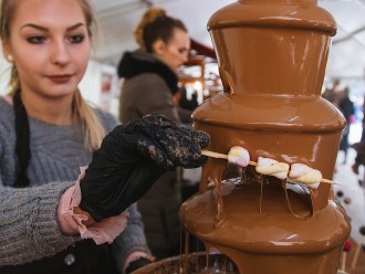 Chocolate fountain