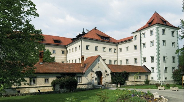 Katzenstein Mansion in Begunje