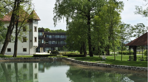 Lambergh Chateau & Hotel