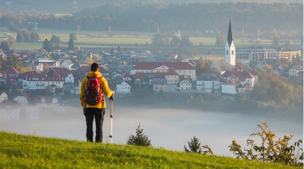 Oktobrski pogled na Radovljico