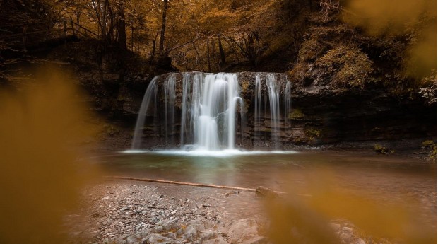 Peraški slapovi jeseni