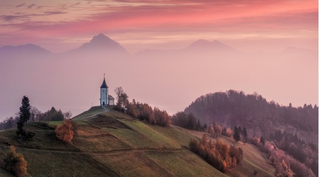 foto of Jamnik by Anton Calpagiu, Shutterstock