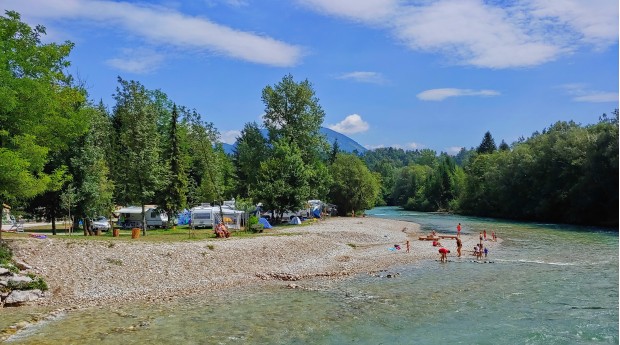 Poletna sezona v kampih je bila zaradi avgustovske ujme slabša od lanske. Na fotografiji Kamp Šobec.